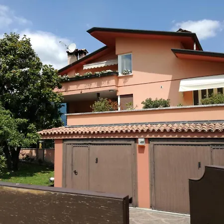 - Sportholiday House Segusino-valdobbiadene Apartment *